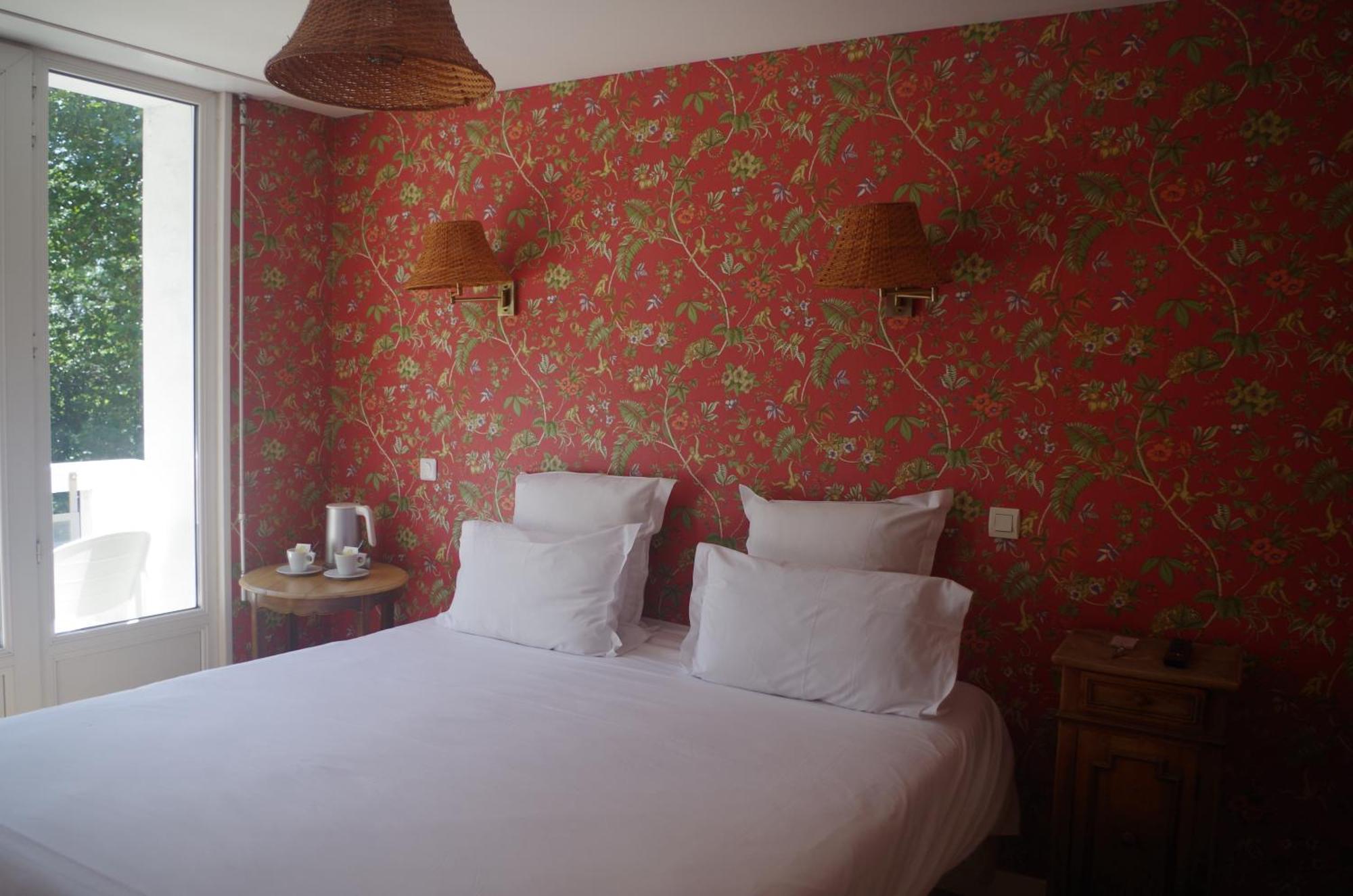 Hotel Richelieu Кале Екстериор снимка