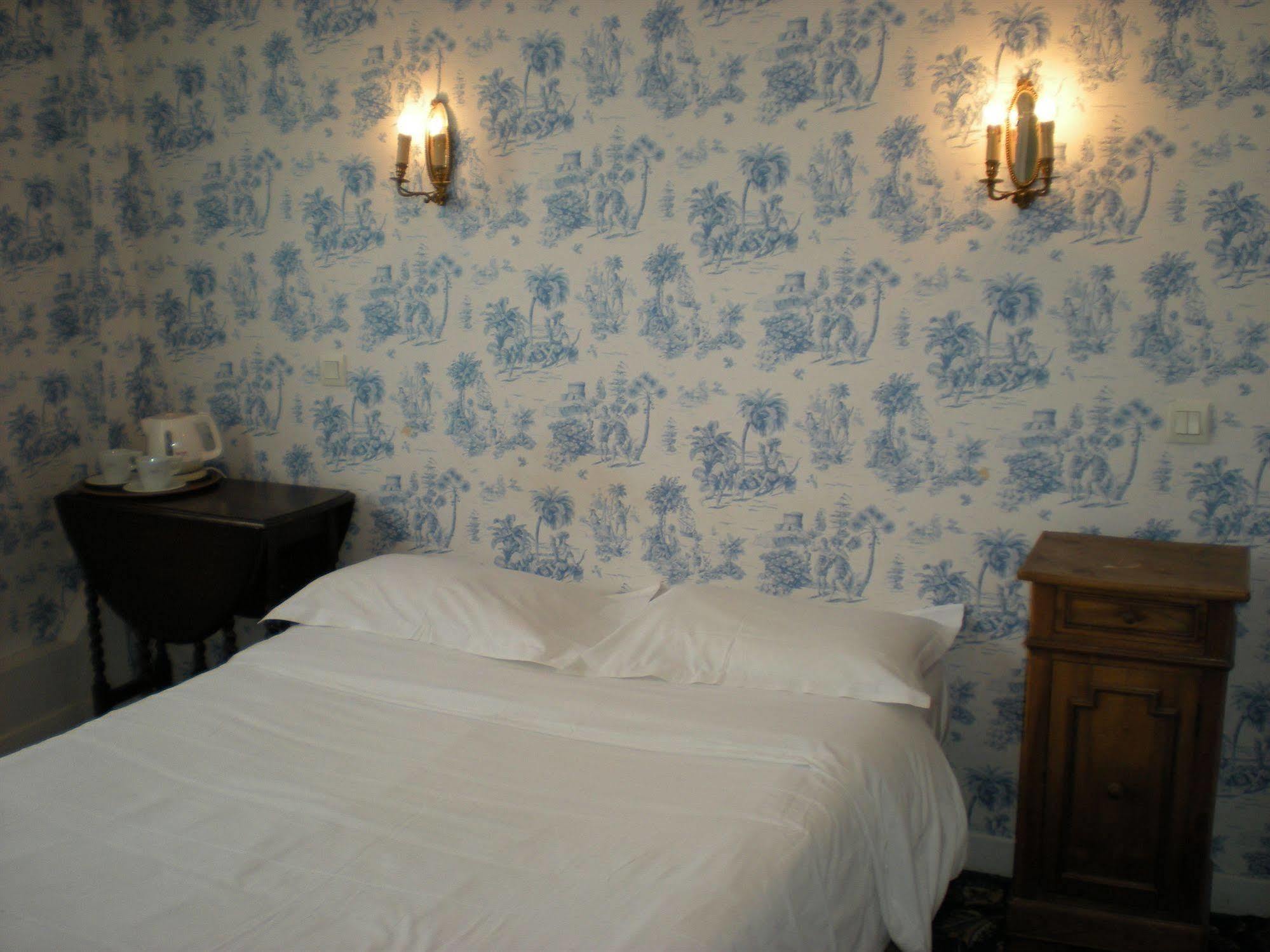 Hotel Richelieu Кале Екстериор снимка